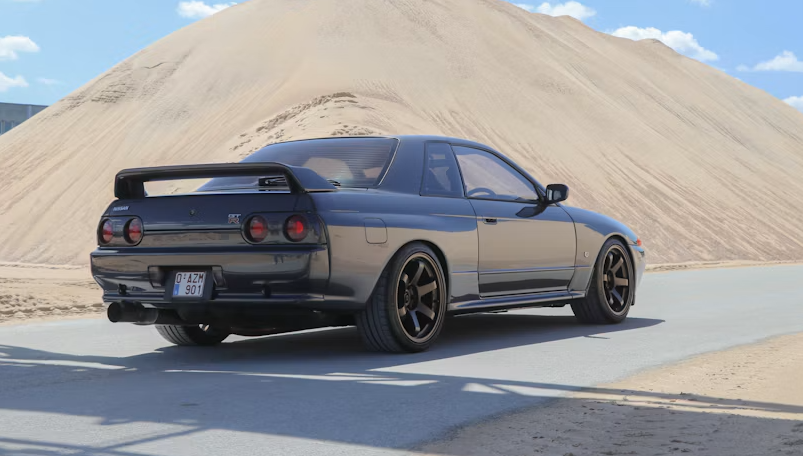 1989 Nissan Skyline GT-R R32 The Godzilla That Changed Performance Cars